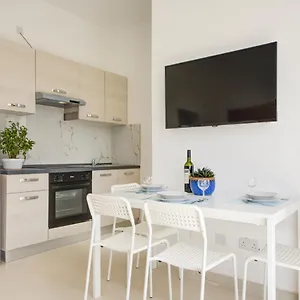 Tranquil Creek - 1bedroom By Shortletsmalta Msida